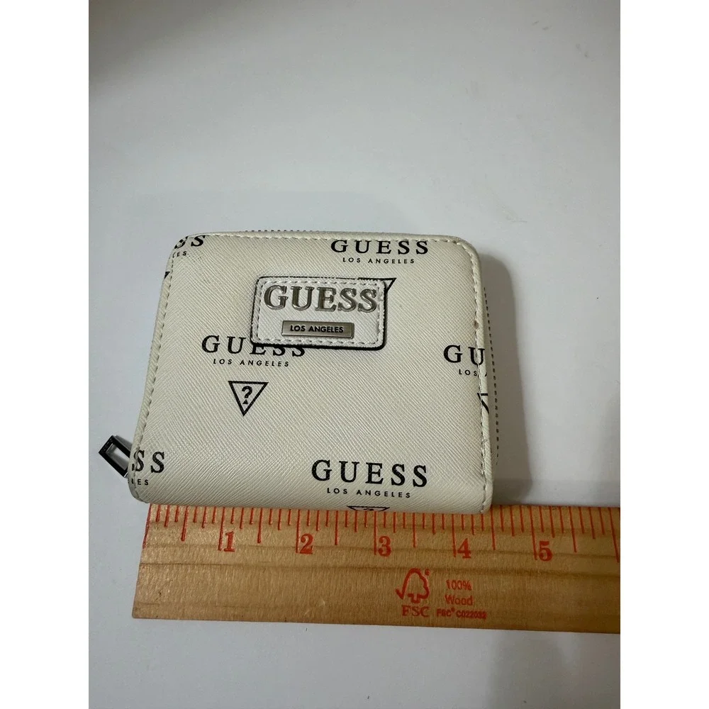 Guess Los Angeles Zip‎ Around Wallet White Logo Print Saffiano Faux Leather - Picture 8 of 11